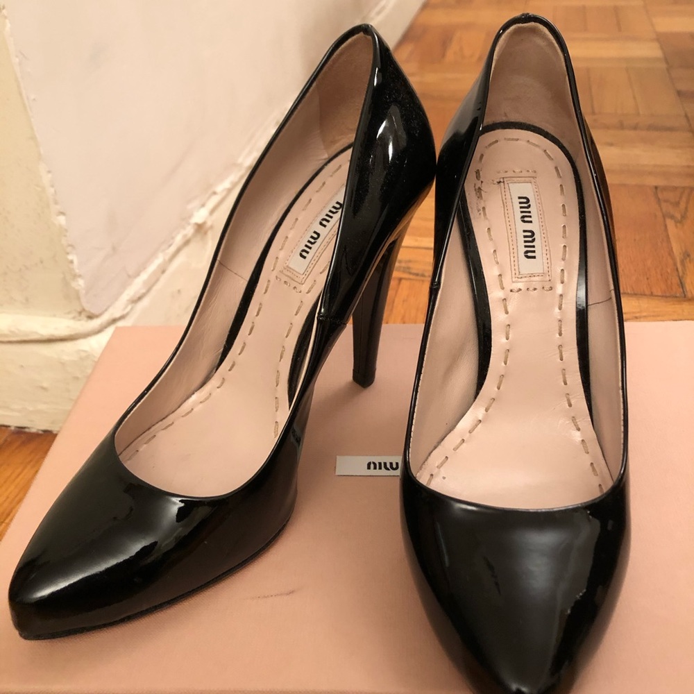 Miu Miu Patent Leather Black Pumps - Picture 6 of 8